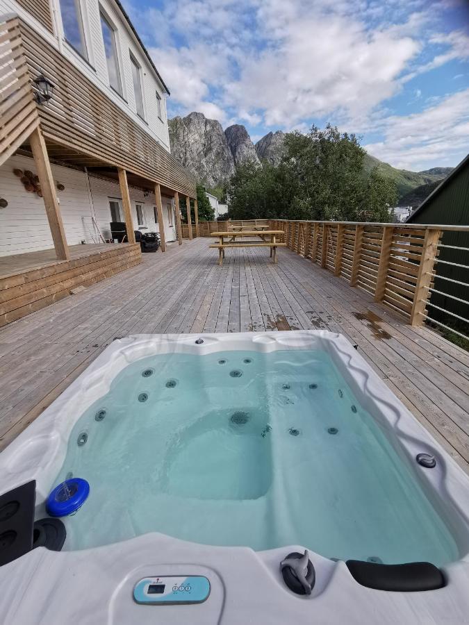 Waterfront Senja Apartment Torsken Exterior photo